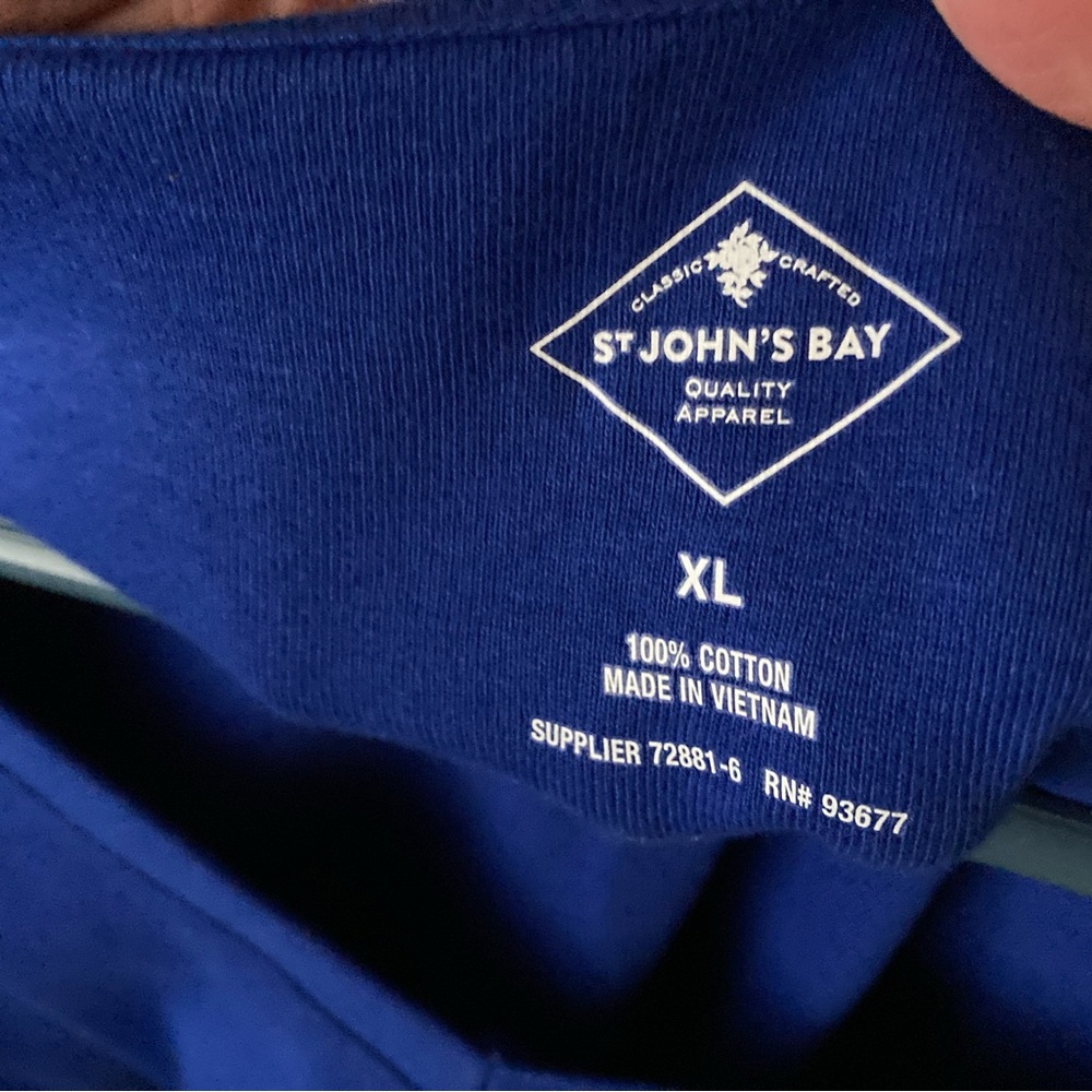 St. John’s Bay XL v-neck long sleeved top - NWT - Picture 3 of 5
